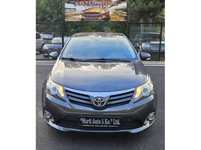 Toyota Avensis 2.2 D4D - автомобили, коли, обяви за нови и употребявани 2