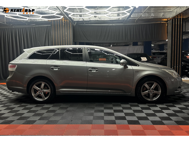 Toyota Avensis 2.2d 150 к.с. - автомобили, коли, обяви за нови и употребявани 6