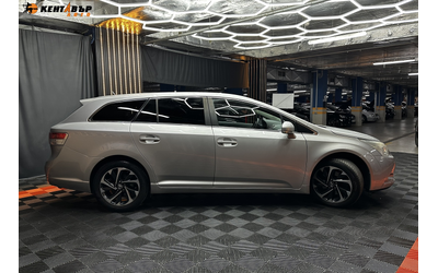 toyota-avensis-2-2d-150-k-s - 3