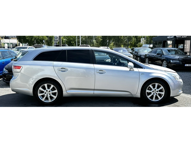 Toyota Avensis 2.2D-CAT 150HP PANO CAM ANDROID - автомобили, коли, обяви за нови и употребявани 3