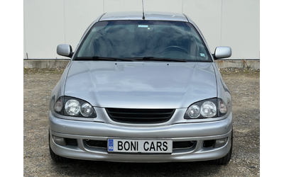 toyota-avensis - 1