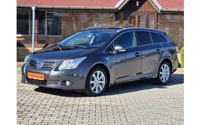 toyota-avensis - 0