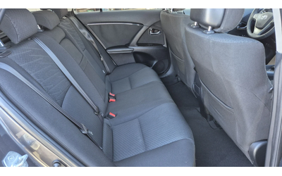 Toyota Avensis 2.2 диз 150к.с. - автомобили, коли, обяви за нови и употребявани 14