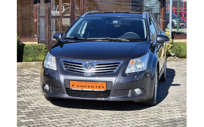 toyota-avensis - 2