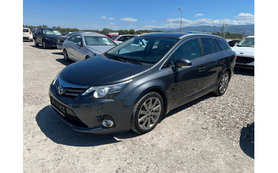 toyota-avensis - 0