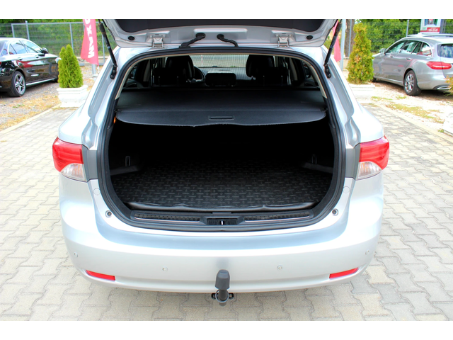 Toyota Avensis 2.2 D-4D D-Cat Executive/ЛИЗИНГ - автомобили, коли, обяви за нови и употребявани 7