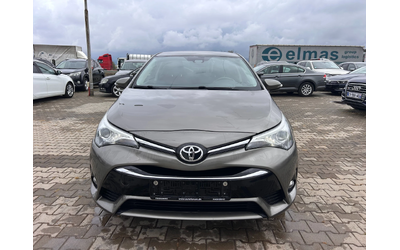 toyota-avensis - 2