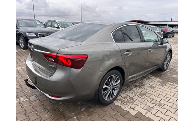 toyota-avensis - 5