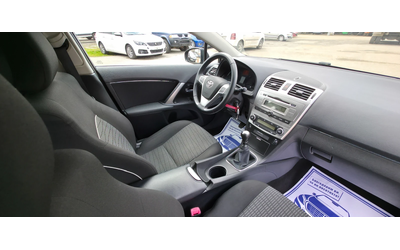 Toyota Avensis 1.6i 132k.c UNIKAT EURO 5B - автомобили, коли, обяви за нови и употребявани 12