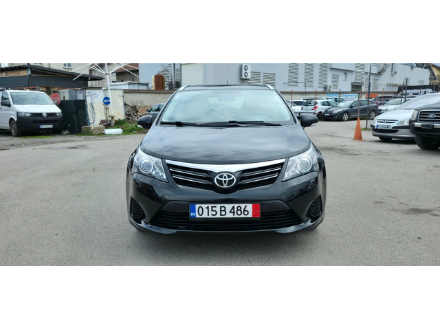 Toyota Avensis 1.6i 132k.c UNIKAT EURO 5B - автомобили, коли, обяви за нови и употребявани 1