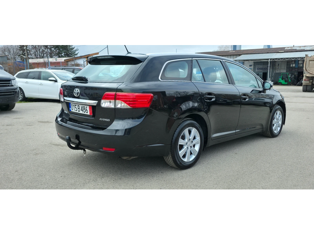 Toyota Avensis 1.6i 132k.c UNIKAT EURO 5B - автомобили, коли, обяви за нови и употребявани 3