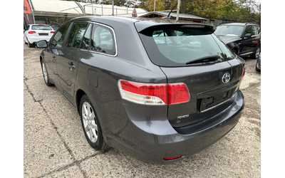 Toyota Avensis 2.0 D - автомобили, коли, обяви за нови и употребявани 6