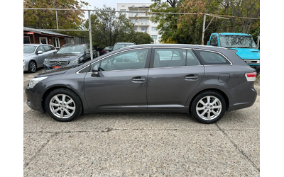 Toyota Avensis 2.0 D - автомобили, коли, обяви за нови и употребявани 7