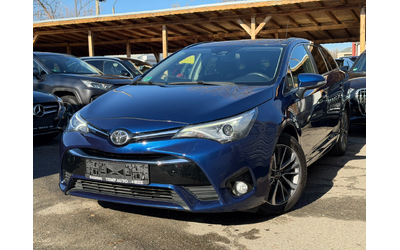 toyota-avensis - 0