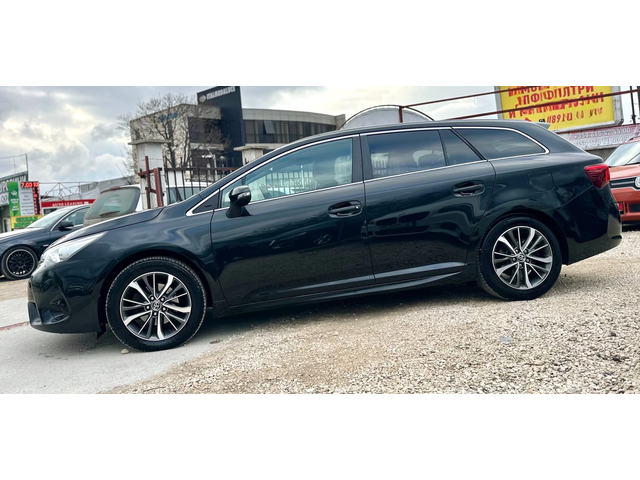 Toyota Avensis 1.8VVT-I 147HP NAVI - автомобили, коли, обяви за нови и употребявани 3