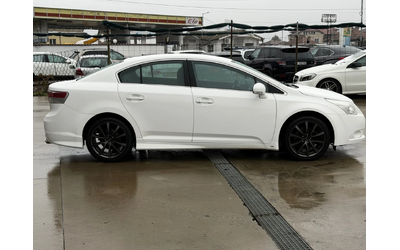 Toyota Avensis D4d - автомобили, коли, обяви за нови и употребявани 6