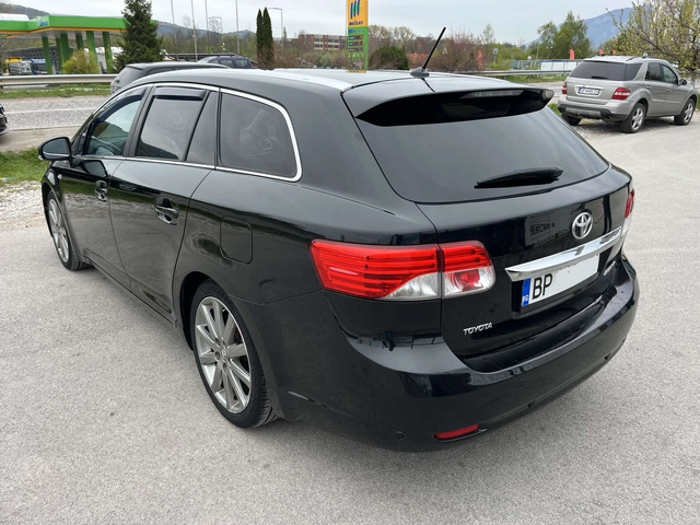 Toyota Avensis 2.2d 150кс FACE FULL ОБСЛУЖЕНА ВНОС ИТАЛИЯ - автомобили, коли, обяви за нови и употребявани 4