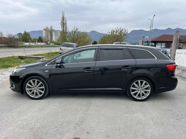 Toyota Avensis 2.2d 150кс FACE FULL ОБСЛУЖЕНА ВНОС ИТАЛИЯ - автомобили, коли, обяви за нови и употребявани 5