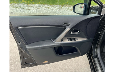 Toyota Avensis 2.2d 150кс FACE FULL ОБСЛУЖЕНА ВНОС ИТАЛИЯ - автомобили, коли, обяви за нови и употребявани 6