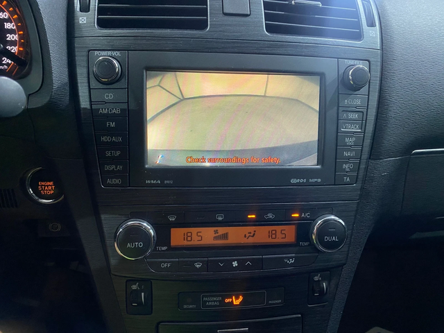 Toyota Avensis - автомобили, коли, обяви за нови и употребявани 9