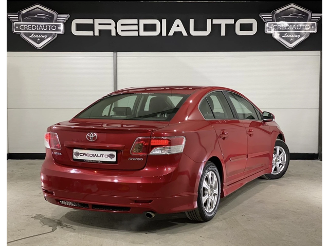 Toyota Avensis 2.0D-4D - автомобили, коли, обяви за нови и употребявани 3