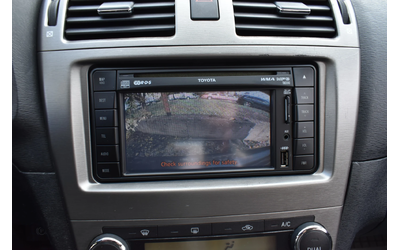 Toyota Avensis 2.0i* AUTOMAT - автомобили, коли, обяви за нови и употребявани 16