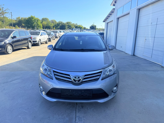 Toyota Avensis 2.2D4D 150k.c* Navi* Kamera* Nova* UNIKAT* - автомобили, коли, обяви за нови и употребявани 10