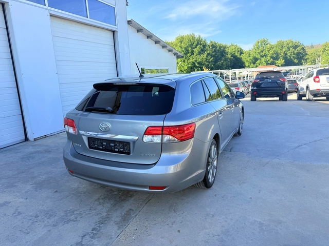 Toyota Avensis 2.2D4D 150k.c* Navi* Kamera* Nova* UNIKAT* - автомобили, коли, обяви за нови и употребявани 14