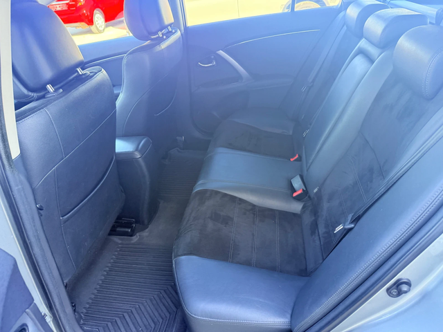 Toyota Avensis 2.2D4D 150k.c* Navi* Kamera* Nova* UNIKAT* - автомобили, коли, обяви за нови и употребявани 7