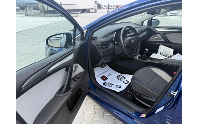 Toyota Avensis 1.6d4d Собствен лизинг !!! - автомобили, коли, обяви за нови и употребявани 8