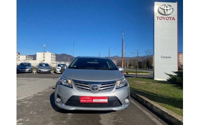 toyota-avensis - 1