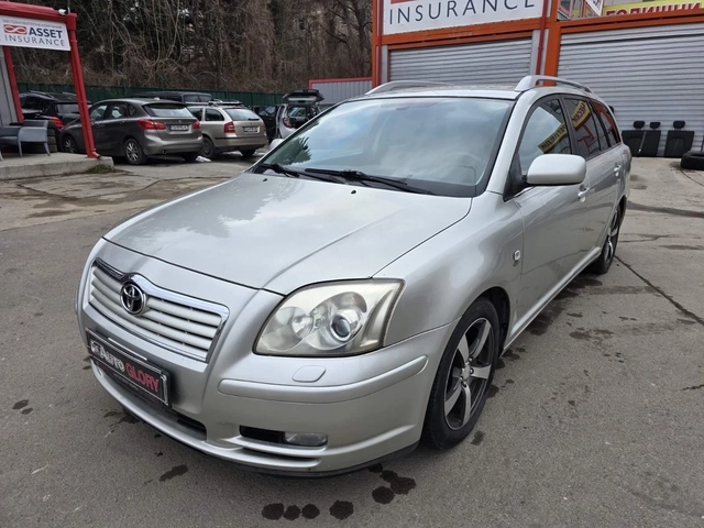 Toyota Avensis 2.0 BENZ - автомобили, коли, обяви за нови и употребявани 0