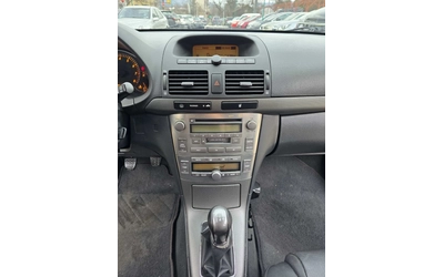 Toyota Avensis 2.0 BENZ - автомобили, коли, обяви за нови и употребявани 11