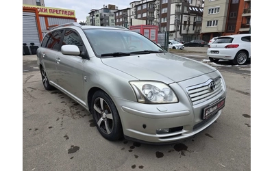 toyota-avensis - 1