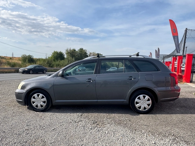 Toyota Avensis Бензин/Метан - автомобили, коли, обяви за нови и употребявани 3