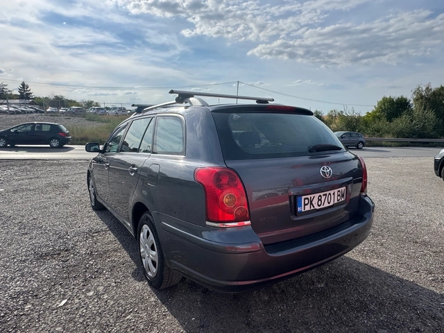 Toyota Avensis Бензин/Метан - автомобили, коли, обяви за нови и употребявани 4