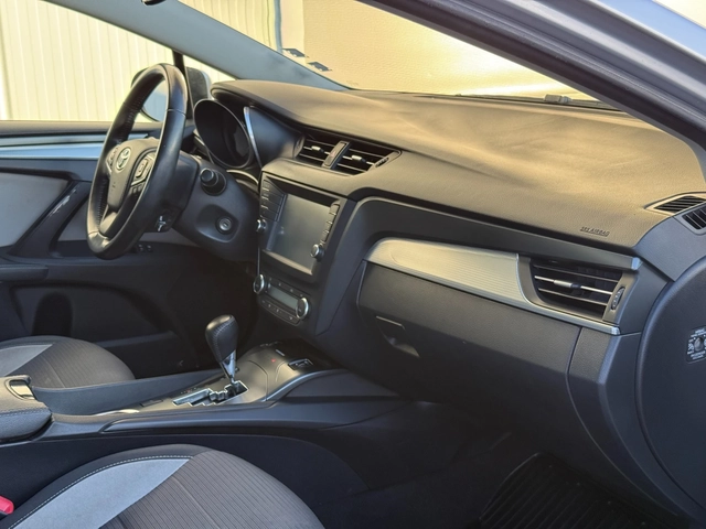Toyota Avensis 1.8i VVT-i - автомобили, коли, обяви за нови и употребявани 15