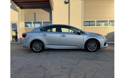 toyota-avensis - 5