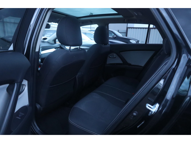 Toyota Avensis Avensis - автомобили, коли, обяви за нови и употребявани 10