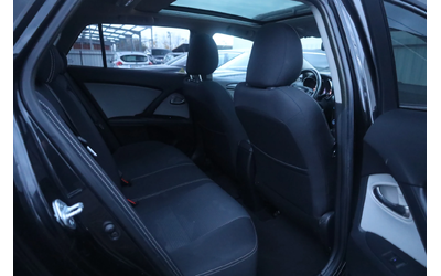 Toyota Avensis Avensis - автомобили, коли, обяви за нови и употребявани 8