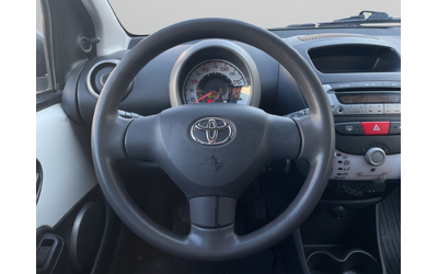 Toyota AYGO 1.0 petrol - автомобили, коли, обяви за нови и употребявани 13