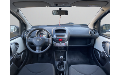 Toyota AYGO 1.0 petrol - автомобили, коли, обяви за нови и употребявани 9