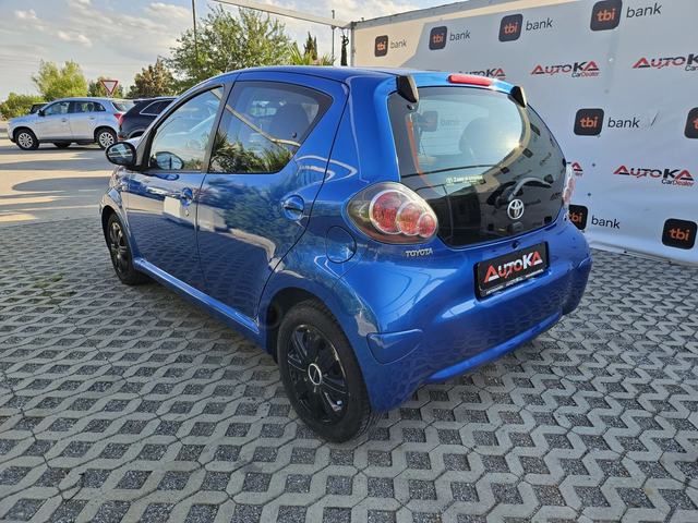 Toyota Aygo 1.0vvti-68кс= АВТОМАТ= 100.000км= КЛИМАТИК - автомобили, коли, обяви за нови и употребявани 4