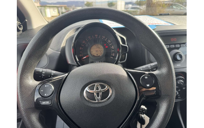 Toyota Aygo, 2018 г., 95500 км, 68 к.с. - автомобили, коли, обяви за нови и употребявани 9