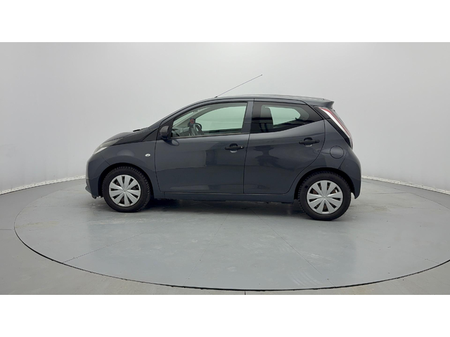 Toyota Aygo - автомобили, коли, обяви за нови и употребявани 31