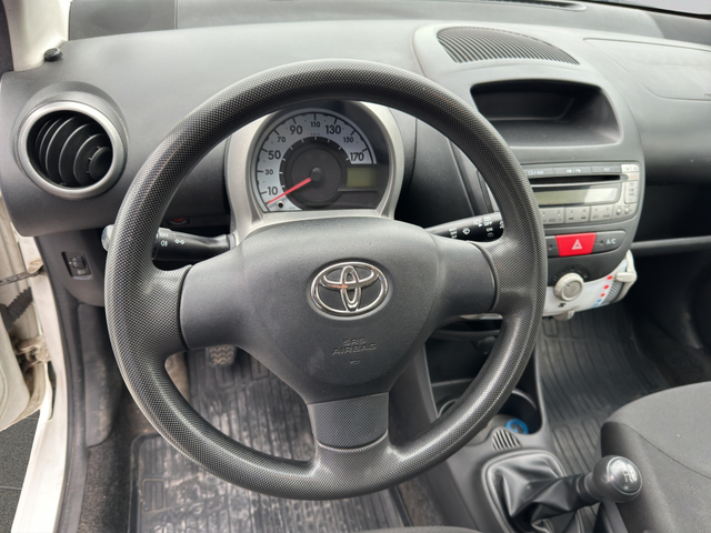 Toyota AYGO - автомобили, коли, обяви за нови и употребявани 11