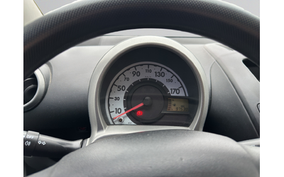 Toyota AYGO - автомобили, коли, обяви за нови и употребявани 12