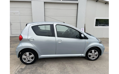 Toyota Aygo 1.0i* 140000km* Нова* UNIKAT* - автомобили, коли, обяви за нови и употребявани 11