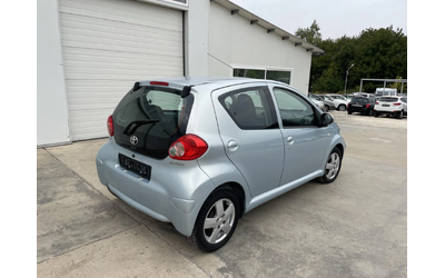 Toyota Aygo 1.0i* 140000km* Нова* UNIKAT* - автомобили, коли, обяви за нови и употребявани 12