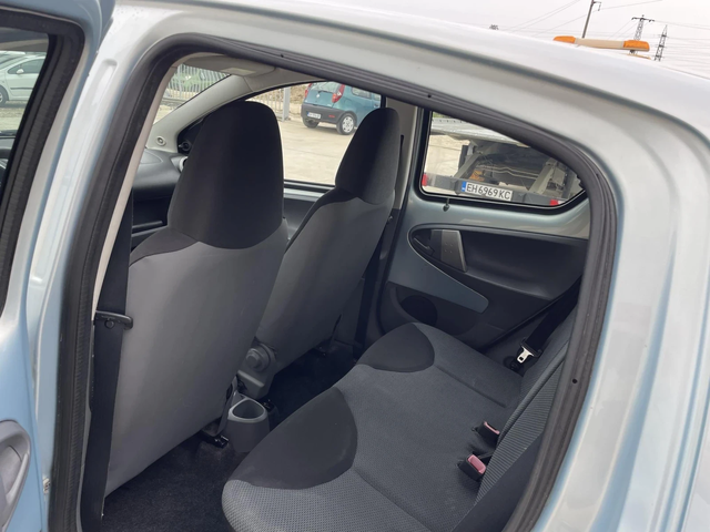 Toyota Aygo 1.0i* 140000km* Нова* UNIKAT* - автомобили, коли, обяви за нови и употребявани 7